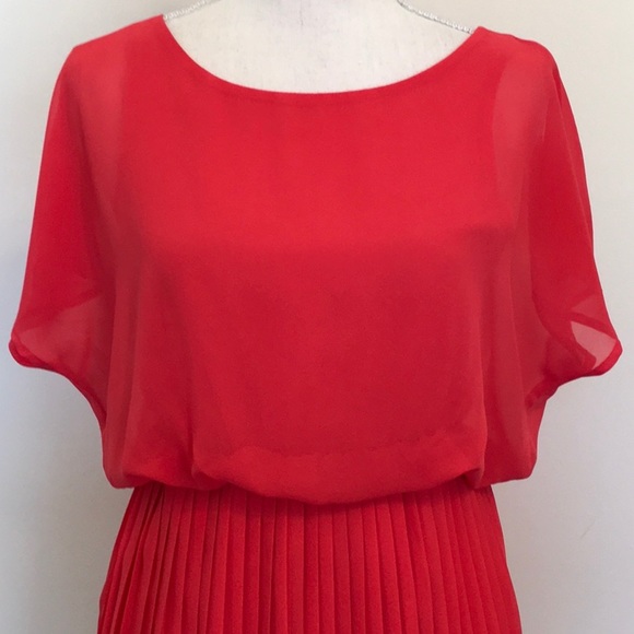 Forever21 Chiffon Trendy Pleated Skater Skirt Mini - Picture 2 of 8